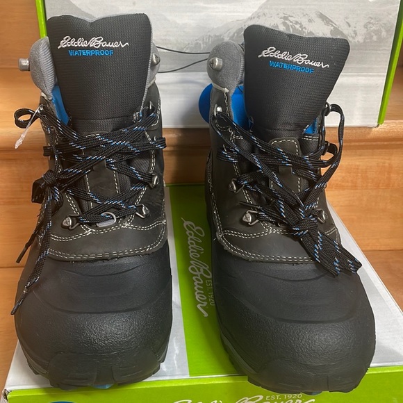 Eddie Bauer - Men's Snowfoil Winter Boots - Picture 2 of 9